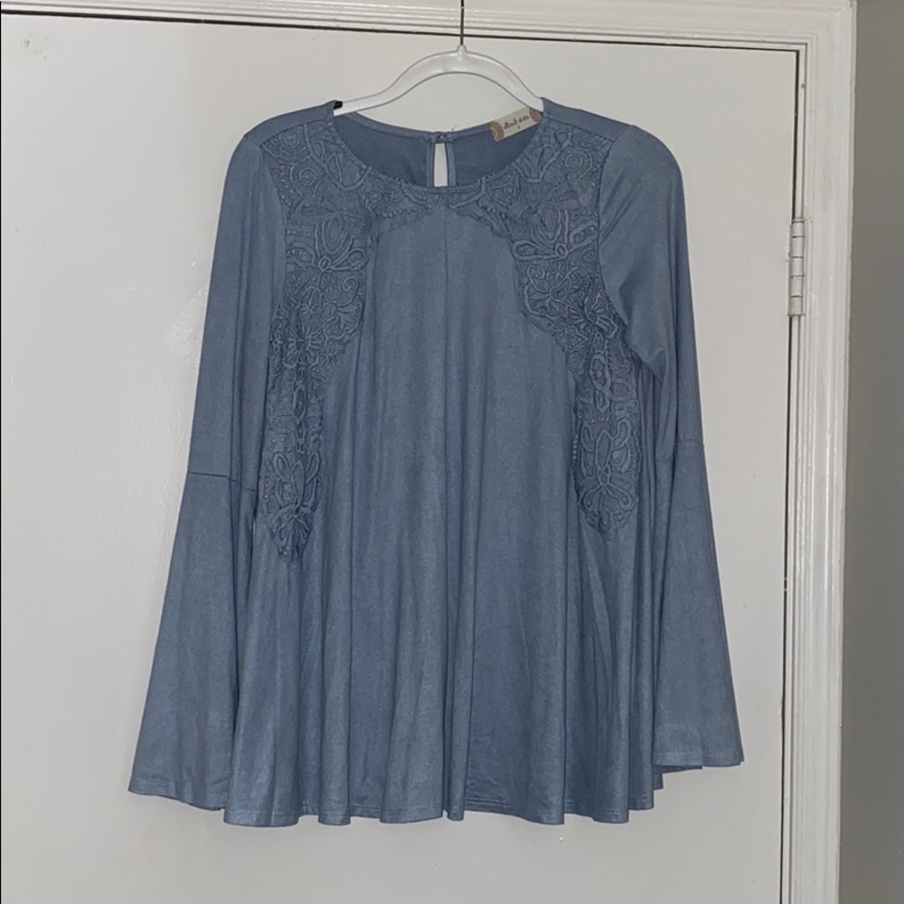Cute blue shirt with bell sleeves!